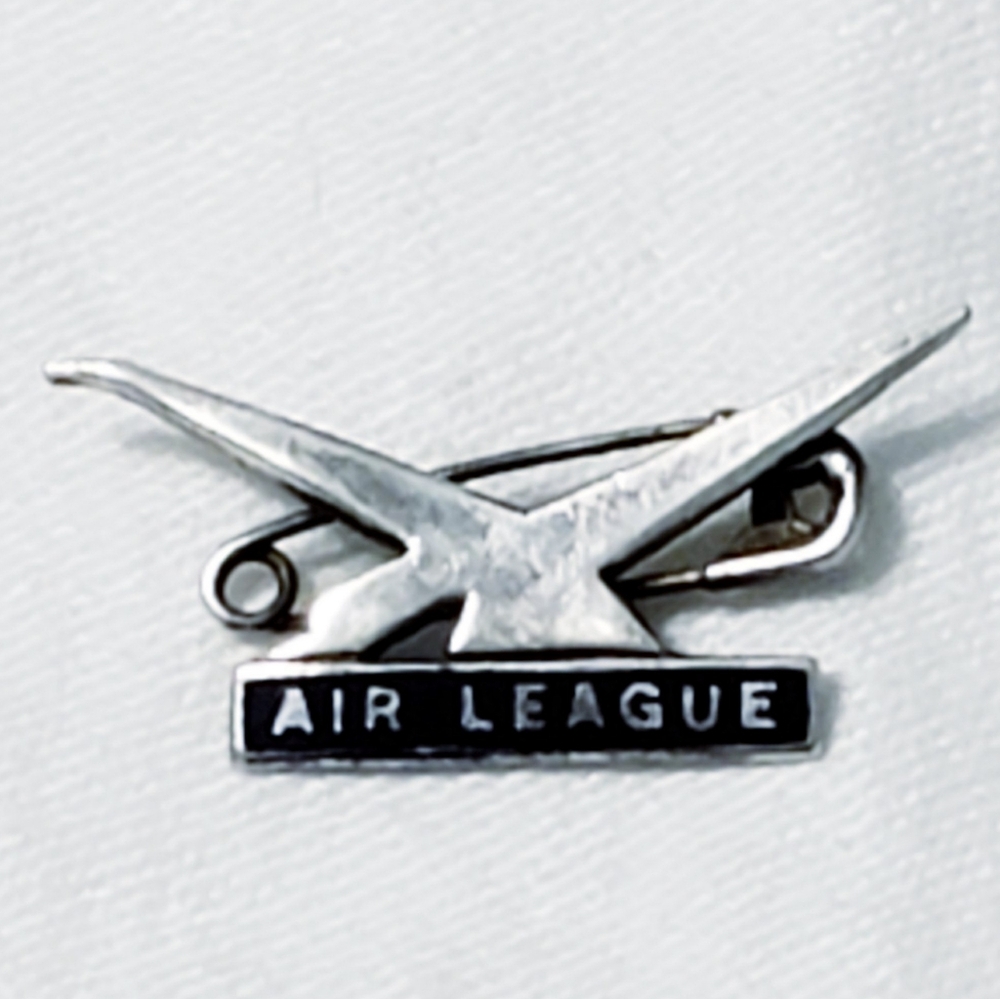 WWII PIN- Air League, LONDON